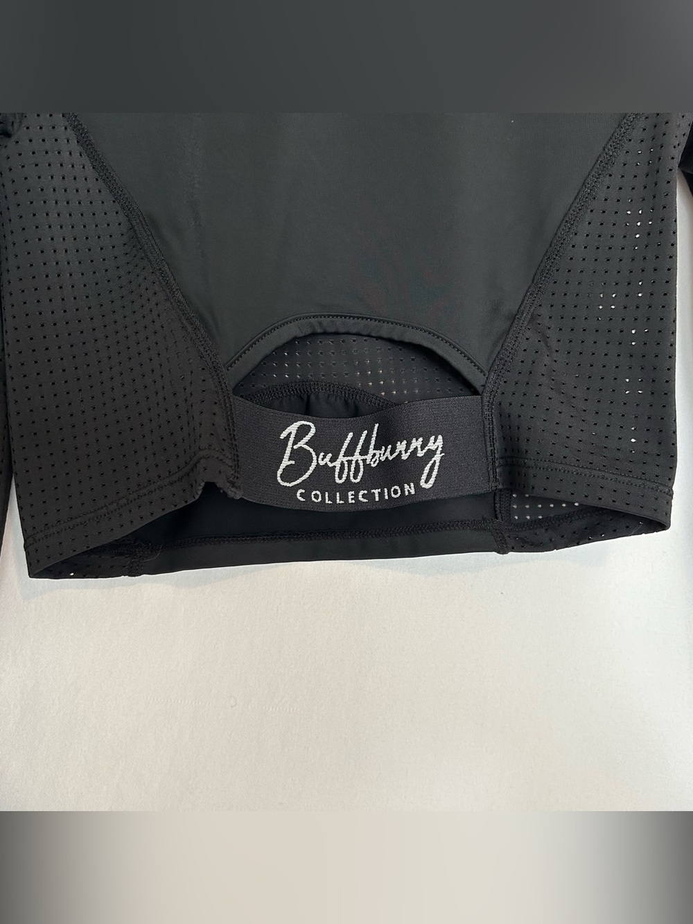 BUNDLE (2)-Buffbunny Wmn SzS Cadi Heather Blue & Black Long Sleeve Mesh Crop Top - Picture 4 of 12